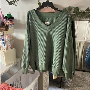 Universal Thread Olive V-Neck Sweater